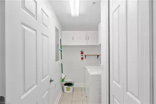 1518 SW 50th St, Cape Coral, FL 33914 - Photo 35