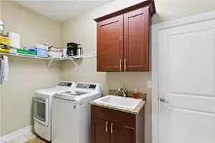 3905 Agualinda Blvd, Cape Coral, FL 33914 - Photo 23