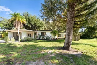 1373 Morningside Dr, Fort Myers, FL 33901 - Photo 1