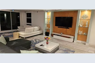 10691 Gulf Shore Dr E #1101, Naples, FL 34108 - Photo 3