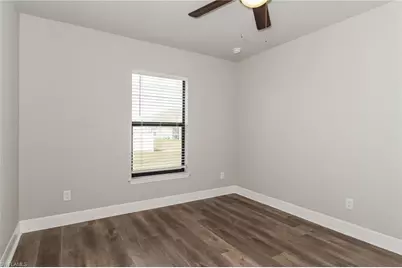 2212 NE 7th Ave, Cape Coral, FL 33909 - Photo 13