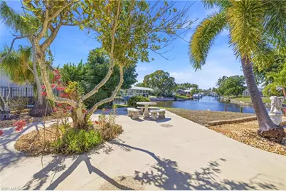 5972 Baker Ct, Fort Myers, FL 33919 - Photo 27