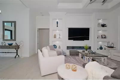 2203 SW 52nd St, Cape Coral, FL 33914 - Photo 5