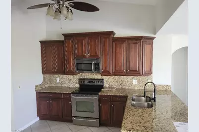 11802 Royal Tee Ct, Cape Coral, FL 33991 - Photo 3