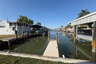 1595 Main St, Fort Myers Beach, FL 33931 - Photo 17