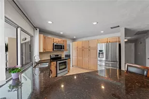 1364 Currier Cir, Fort Myers, FL 33919 - Photo 15