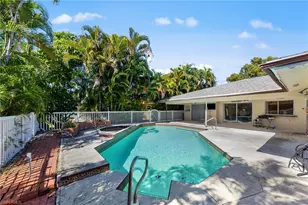 1364 Currier Cir, Fort Myers, FL 33919 - Photo 41