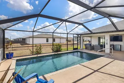 101 NW 25th Ter, Cape Coral, FL 33993 - Photo 39