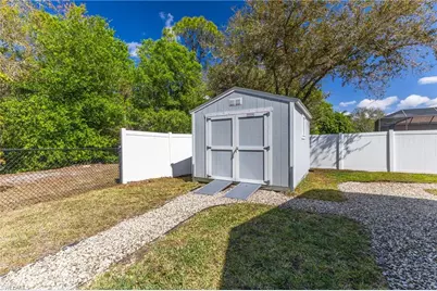 14401 Bald Eagle Dr, Fort Myers, FL 33912 - Photo 41