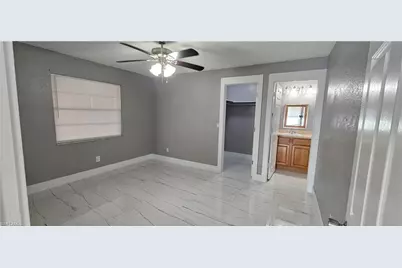 606 SE 13th Ct #B, Cape Coral, FL 33990 - Photo 3