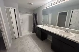 3921 NE 15th Pl, Cape Coral, FL 33909 - Photo 5