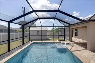 1421 NE 9th Ave, Cape Coral, FL 33909 - Photo 3