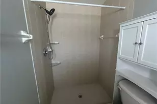 326 NE 23rd Terrace, Cape Coral, FL 33909 - Photo 5