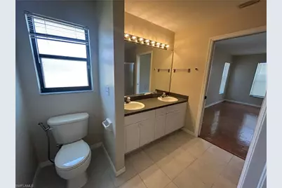 427 SE 16th St, Cape Coral, FL 33990 - Photo 11
