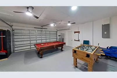 251 SE 46th St, Cape Coral, FL 33904 - Photo 3