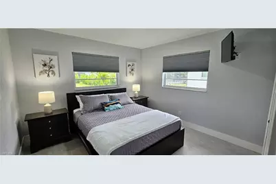 251 SE 46th St, Cape Coral, FL 33904 - Photo 7