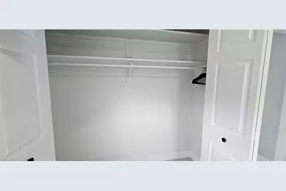 251 SE 46th St, Cape Coral, FL 33904 - Photo 9