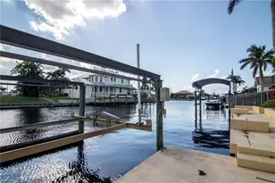 2112 Cornwallis Pkwy, Cape Coral, FL 33904 - Photo 31