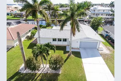2112 Cornwallis Pkwy, Cape Coral, FL 33904 - Photo 35