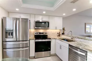 1515 SW 47th Terrace, Cape Coral, FL 33914 - Photo 5