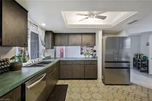 3926 Country Club Blvd, Cape Coral, FL 33904 - Photo 9