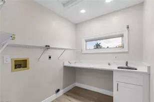 896 Limpet Dr, Sanibel, FL 33957 - Photo 23