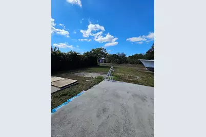 2825 E Cypress Ave, Fort Myers, FL 33905 - Photo 17