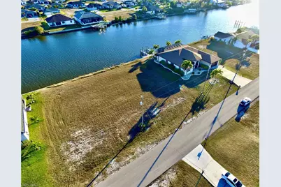 4220 NW 33rd Ln, Cape Coral, FL 33993 - Photo 5
