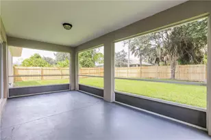 2702 Nellie Ln, North Port, FL 34286 - Photo 9