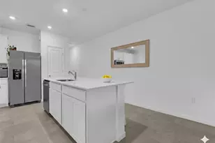 1477 Weeping Willow Ct, Cape Coral, FL 33909 - Photo 5