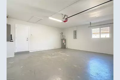 130 SE 7th St, Cape Coral, FL 33990 - Photo 25