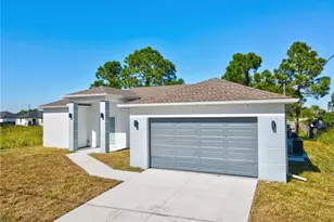 3022 33rd St SW, Lehigh Acres, FL 33976 - Photo 3