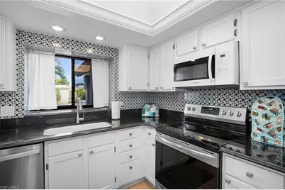 1721 Bent Tree Cir, Fort Myers, FL 33907 - Photo 11