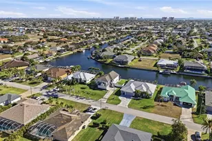 1722 SW 45th St, Cape Coral, FL 33914 - Photo 7