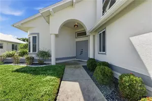 1722 SW 45th St, Cape Coral, FL 33914 - Photo 11