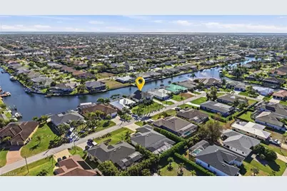 1722 SW 45th St, Cape Coral, FL 33914 - Photo 9