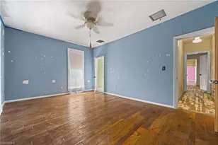 12430 McGregor Blvd, Fort Myers, FL 33919 - Photo 21