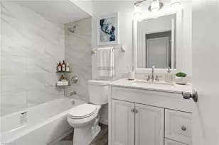 1031 SE 8th Terrace, Cape Coral, FL 33990 - Photo 11