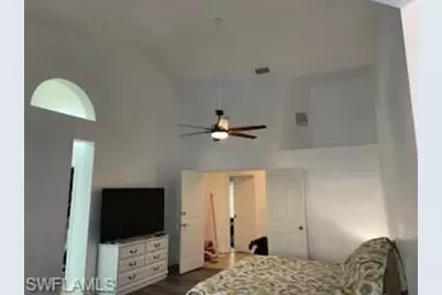 8860 Banyan Cove Cir, Fort Myers, FL 33919 - Photo 17