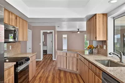 1308 SE 33rd St, Cape Coral, FL 33904 - Photo 9