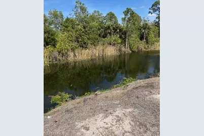 303 Wilmington Pkwy, Cape Coral, FL 33993 - Photo 27