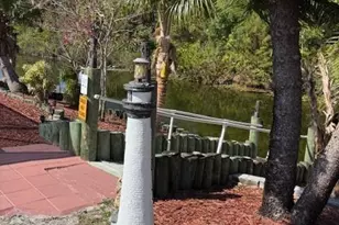 303 Wilmington Pkwy, Cape Coral, FL 33993 - Photo 25