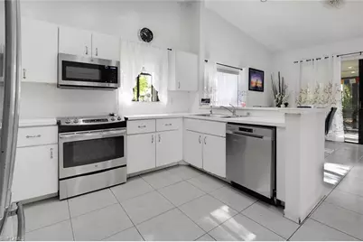 8521 Leeway Ln, Boynton Beach, FL 33436 - Photo 9