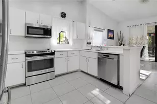 8521 Leeway Ln, Boynton Beach, FL 33436 - Photo 9