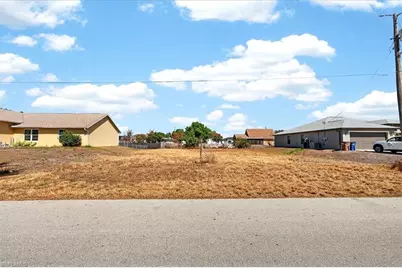 3908 5th St W, Lehigh Acres, FL 33971 - Photo 15