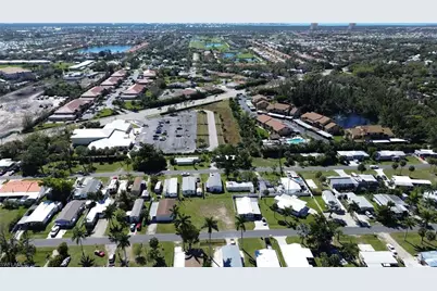 12101 Cypress Dr, Fort Myers, FL 33908 - Photo 17