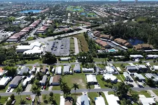 12101 Cypress Dr, Fort Myers, FL 33908 - Photo 17