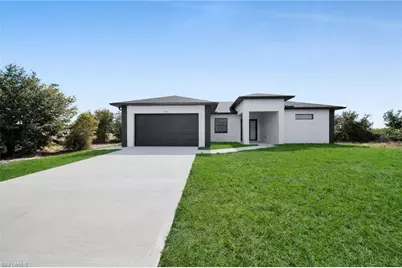 538 Raintree St E, Lehigh Acres, FL 33974 - Photo 17