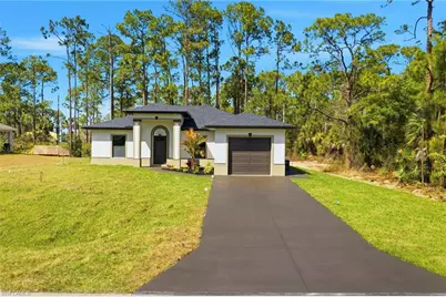 2524 33rd St W, Lehigh Acres, FL 33972 - Photo 23