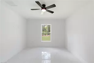 2524 33rd St W, Lehigh Acres, FL 33972 - Photo 17